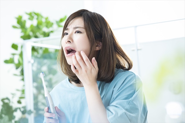 歯科医師に聞く 重曹うがい のデメリットは 口臭予防 虫歯予防になるって本当 Chintai情報局