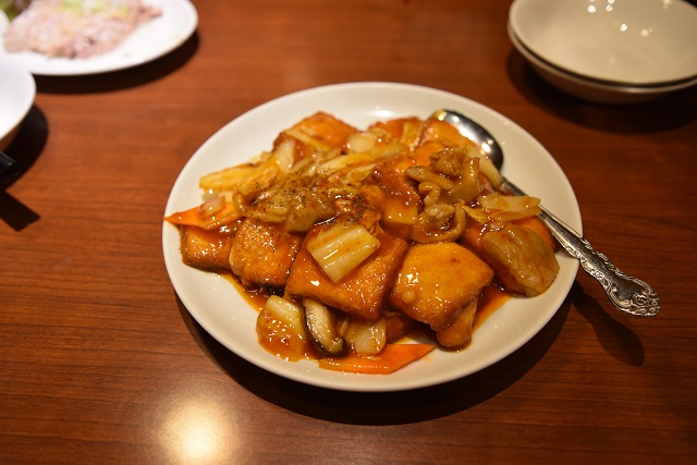 ヨモギー氏激推しの「家常豆腐」｜美叙飯店