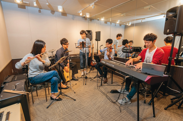 音楽スタジオ付き