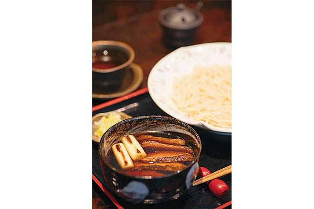 いろはのおすすめ。のどごしの良い鴨せいろ(更科そば)