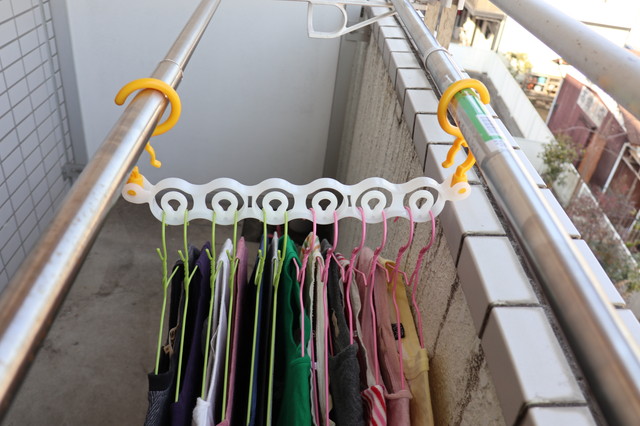 狭いベランダに洗濯物をたくさん干す方法を家事 収納アドバイザー本多弘美先生と実践 Chintai情報局 Part 2