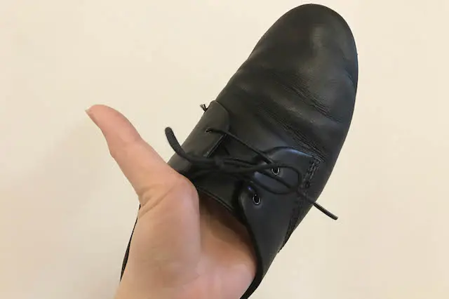 磨き上がった状態|100均グッズで靴磨き