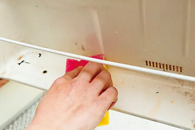 汚れはあっさりとれる|退去時にしっかり掃除を! 部屋の汚れを落としてうっかり出費をなくそう