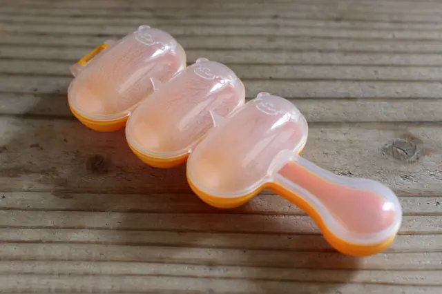同じものでなくても、丸いミニおにぎりを作るものなら使える!|【賃貸DIY】100均の羊毛フェルトを丸めて、ほっこり和むキッチンアイテムを作ろう