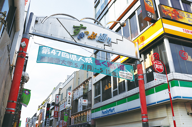 武蔵境駅北口のすきっぷ通り商店街|最寄駅「武蔵境」の男女30人に生の声を聞いた! 武蔵境の住みやすさ、家賃相場、治安、買い物、アクセスは?