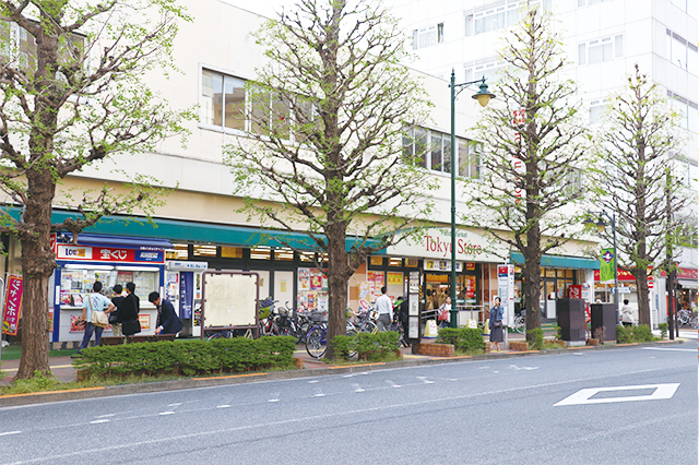 三鷹駅北口にある東急ストア|三鷹駅周辺の住みやすさは? 実際に暮らす住人の評価を聞いてきた