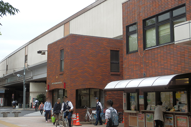 船堀駅南口すぐの船堀駅前交番