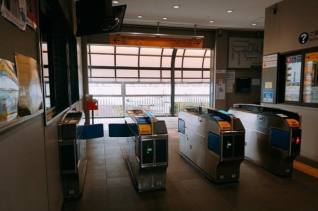 平沼橋駅