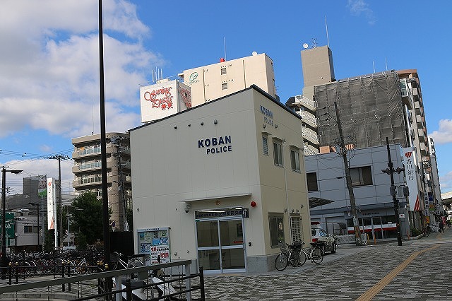 JR弁天町駅前交番