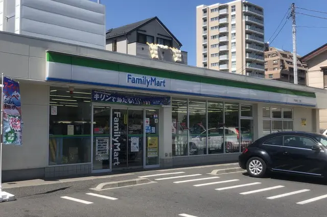 ファミリーマート