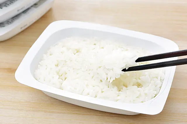 レトルトごはん