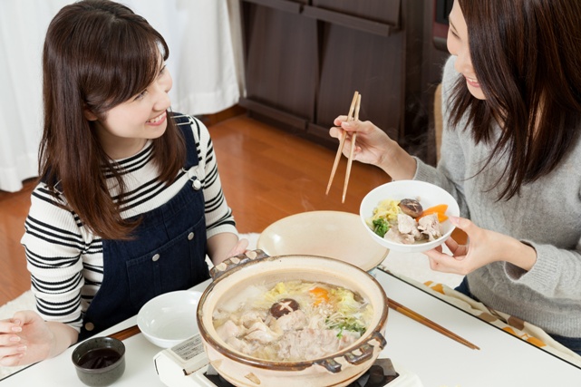 友人を呼ぶ際にも二部屋あれば広いスペースが確保できる