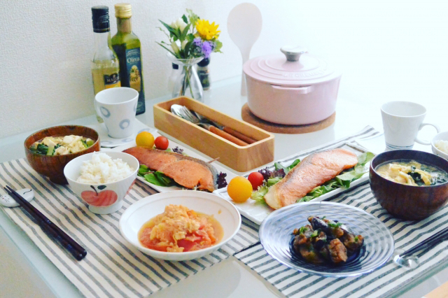 同棲カップルのご飯