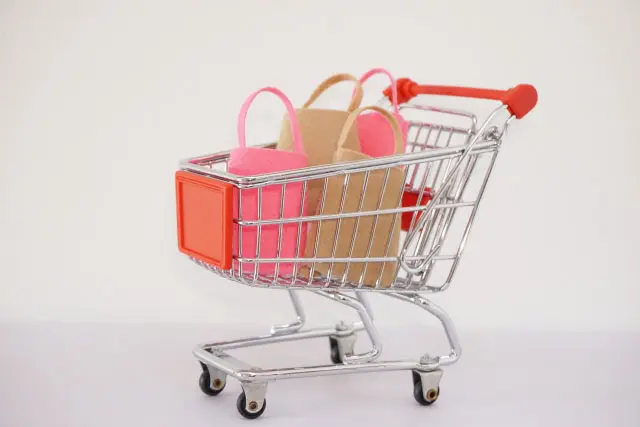 一人暮らしの日用品のまとめ買いに便利なスーパー