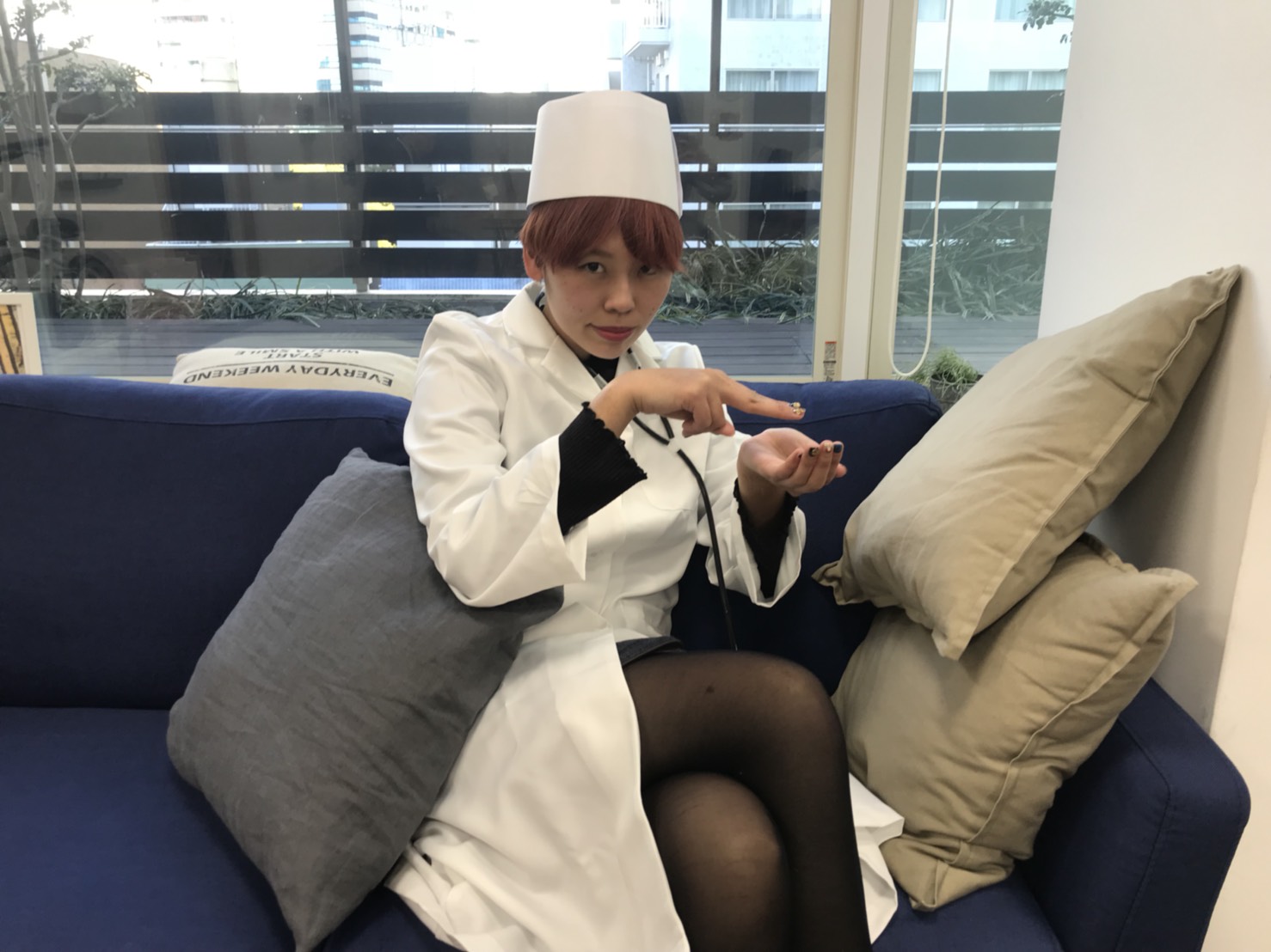 自称・ナース服を着る中山