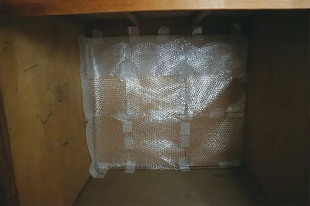 押入れに断熱材を貼った様子
