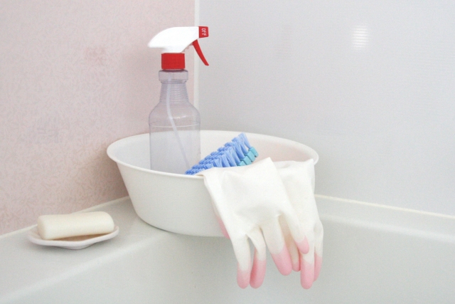 いつも使っているバス用掃除アイテムでOK