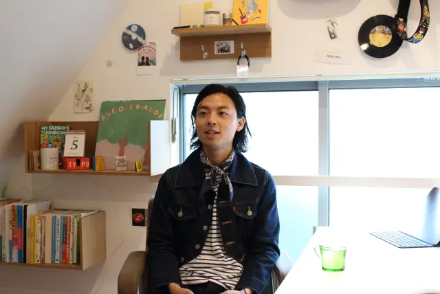 デザイナー・新井リオさん