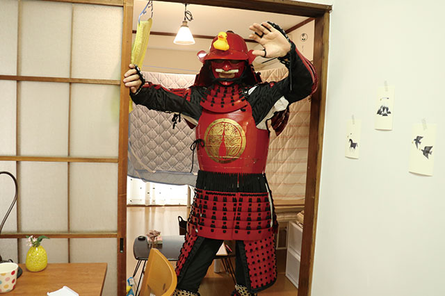 甲冑を着た井上