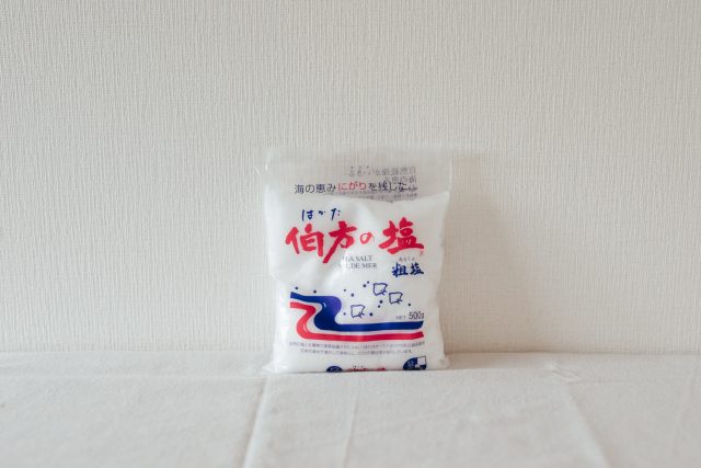 「足がつる」症状に効果が期待できるコンビニ商品:天日塩