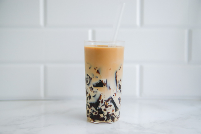 コーヒーゼリーカフェラテの完成!