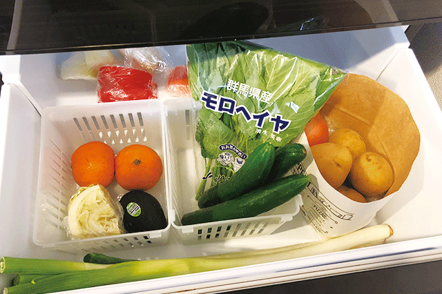 「野菜整理ボックス」を2つ使用。野菜室がみやすくスッキリ!