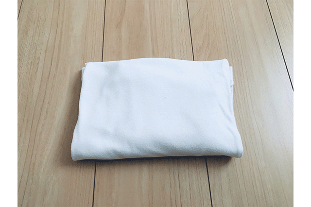 長袖Tシャツの折りたたみ完成写真