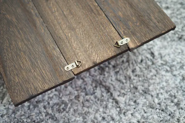 ここでも金具を再利用