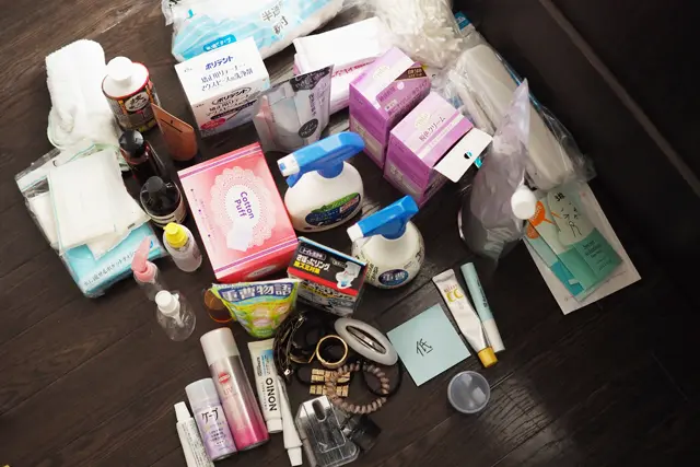 【ミニマリスト直伝・洗面台下の整理収納テク】掃除用品やストック類など、頻繁には取り出さないものたち
