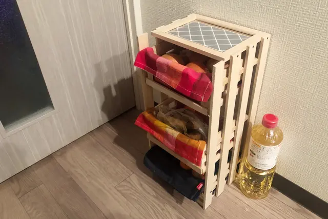 100均すのこで作る野菜ストッカー
