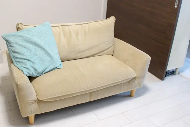 インスタグラマー・aoiさんが前の部屋から使用しているソファ