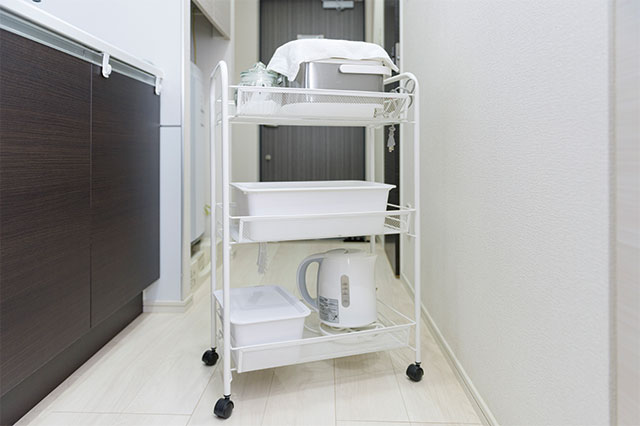 キッチンにおいてあるIKEAのキャスター付きワゴン
