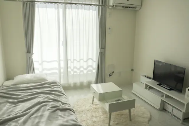 初めての一人暮らしとは思えないシンプルながらも可愛らしい部屋