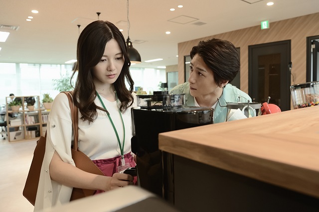 『スマホを落としただけなのに 囚われの殺人鬼』で松田美乃里を演じる白石麻衣