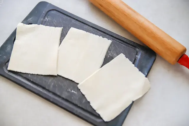 大人気の「台湾の朝ごはん」を自宅で再現しよう!鹹豆漿(シェントウジャン)&葱肉酥餅(ツォンロウスービン)のレシピ 作り方