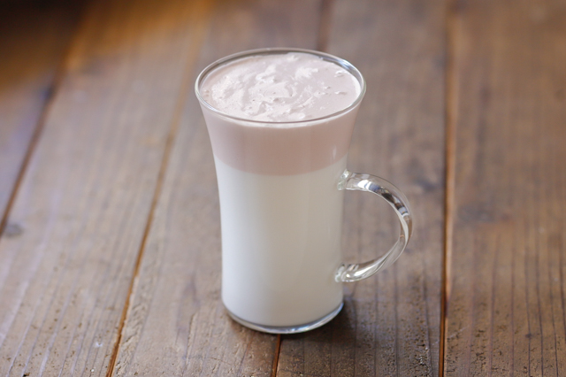 ダルゴナコーヒーでおうちカフェ!抹茶・さくら・ほうじ茶アレンジ&ミキサーなしレシピ