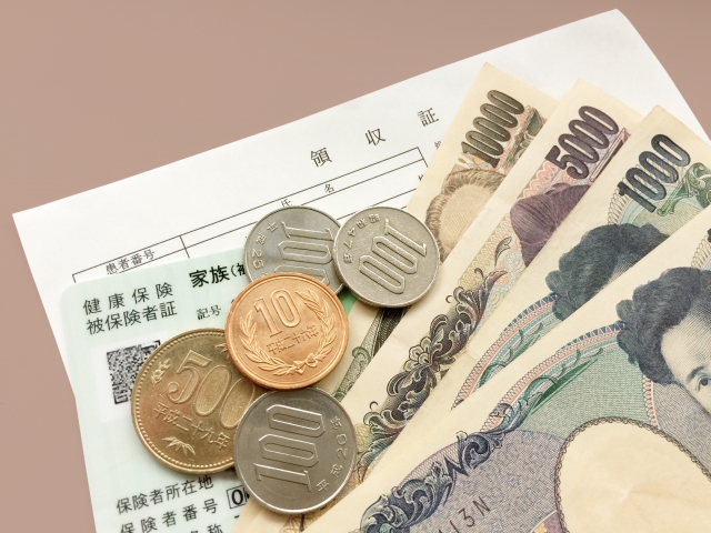 【一人暮らしビギナー向け医療コラム】知っておきたい、救急車の番号や呼び方などの基礎知識を医師が解説 お金と保険証