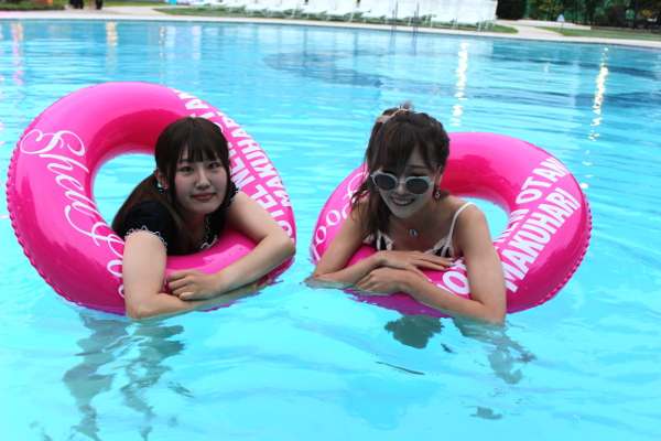 「ナイトプールNIGHT POOL THE AQUA」スナップフォト#1