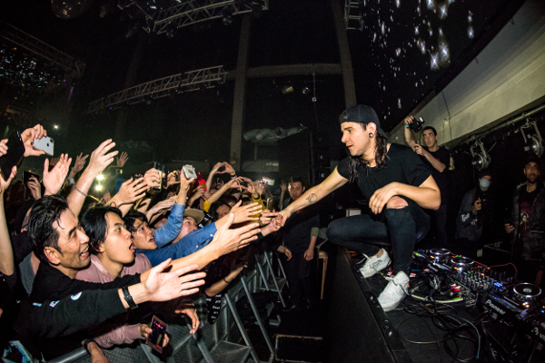 渋谷WOMBでSkrillexやDiplo世界のトップスターも出演!