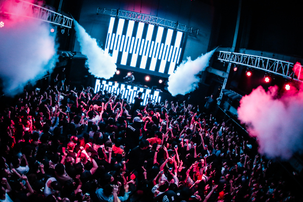 渋谷WOMB2FのMAIN FLOORは世界でも最高峰のサウンドシステムを搭載