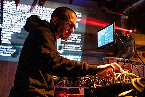 新たな音楽を作り続けるサウンドムーヴメント“アルゴレイヴ”とは？（後編）