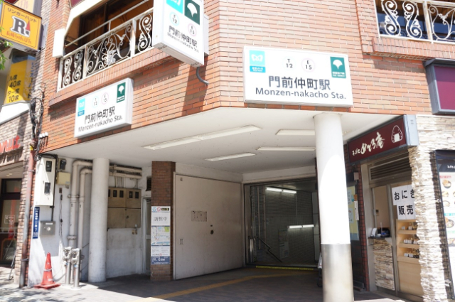 都営大江戸線門前仲町駅