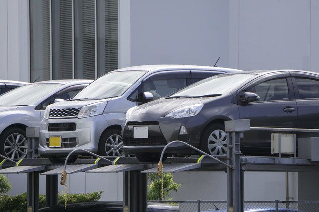 マンションの機械式駐車場2
