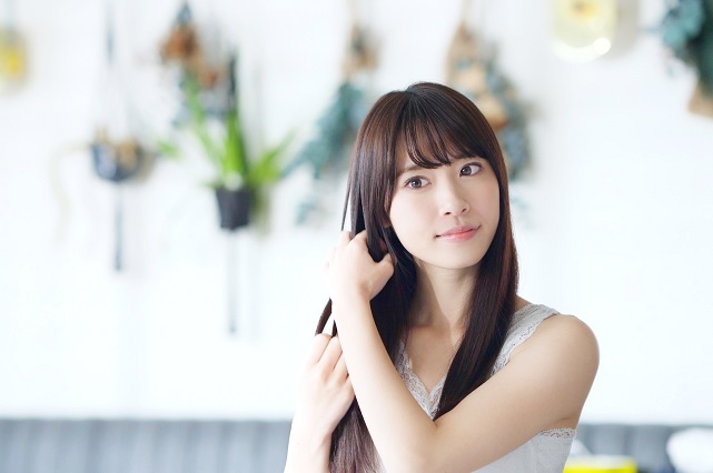 髪をサラサラにするケア方法とおすすめのアイテムを紹介!
