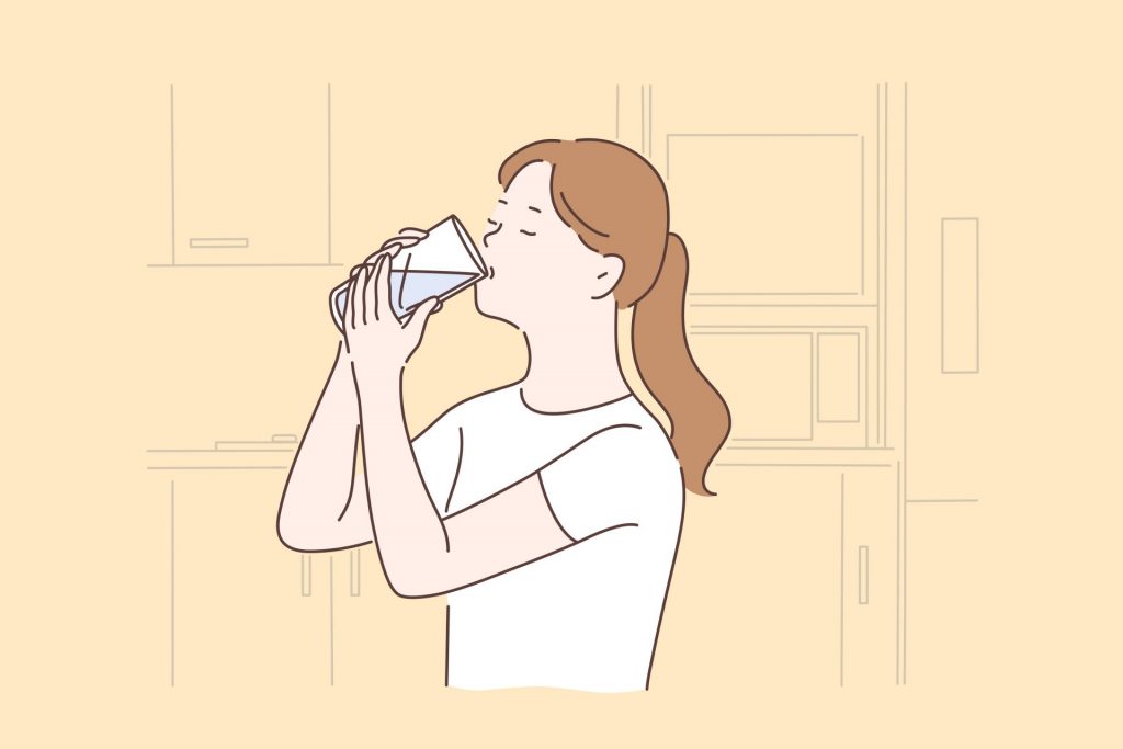 コップ一杯の水