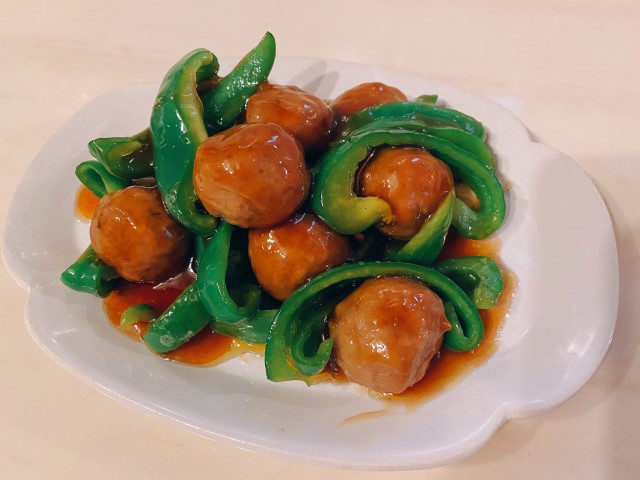 業務田スー子のかんたんレシピ_冷凍肉団子使い倒しレシピ_肉団子とピーマンの甘酢あん