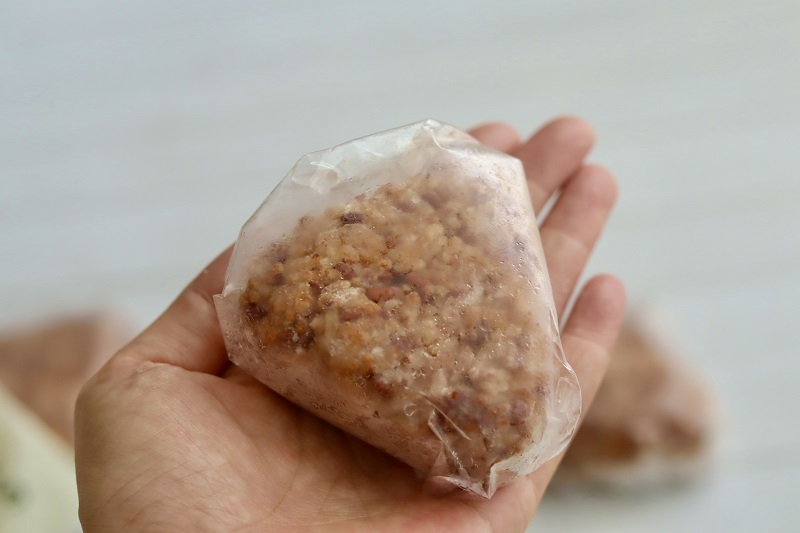 無印良品 赤米ごはんの焼きおにぎり