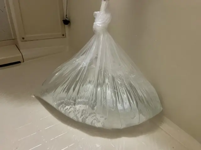完成した簡易水嚢