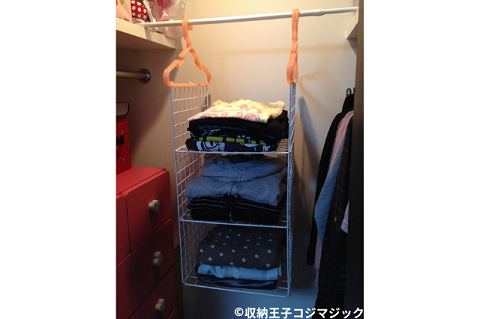 浮かせる収納アイデア③洋服収納