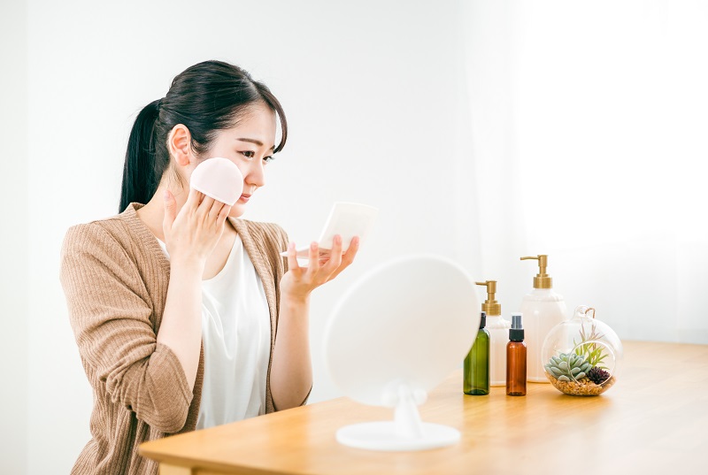 スキンケアや生活習慣を見直して、皮脂バランスを整えよう